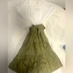 Women’s Dress || Green and White || Size Small || Brand Blu Pepper